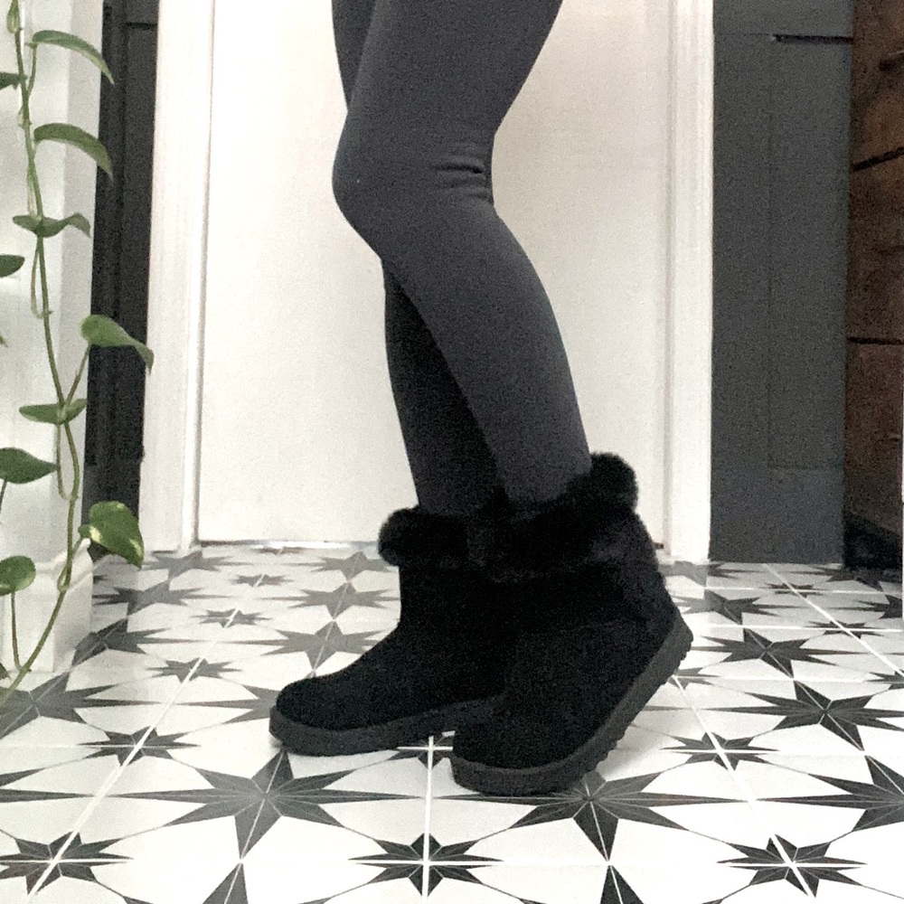 SO Black Faux Suede Fur Lined Boots